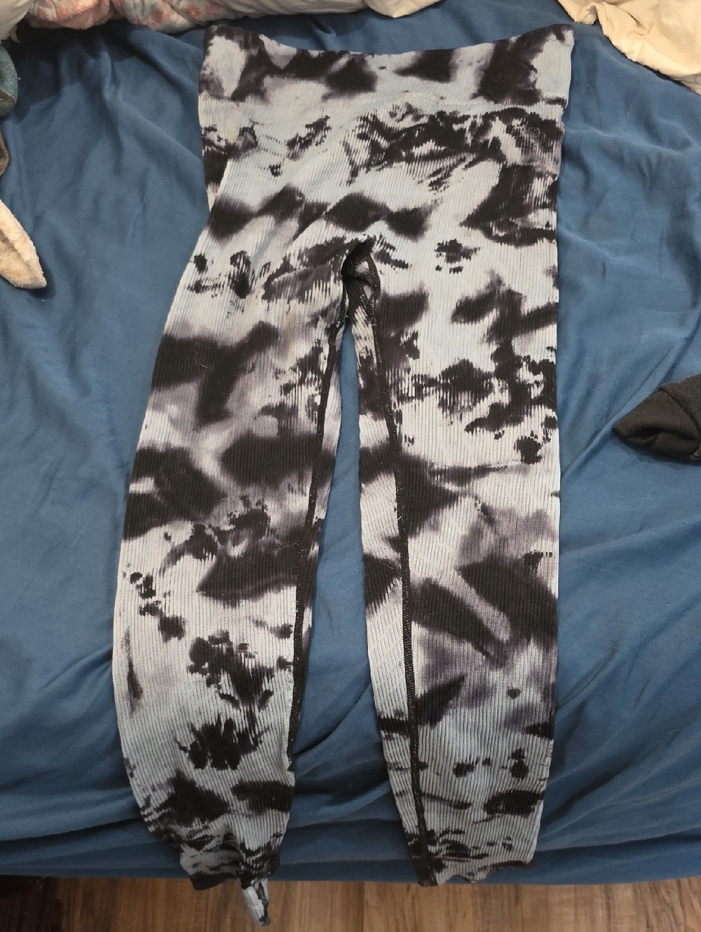 Mono B Black and White Tie-Dye Ribbed Sports Leggings